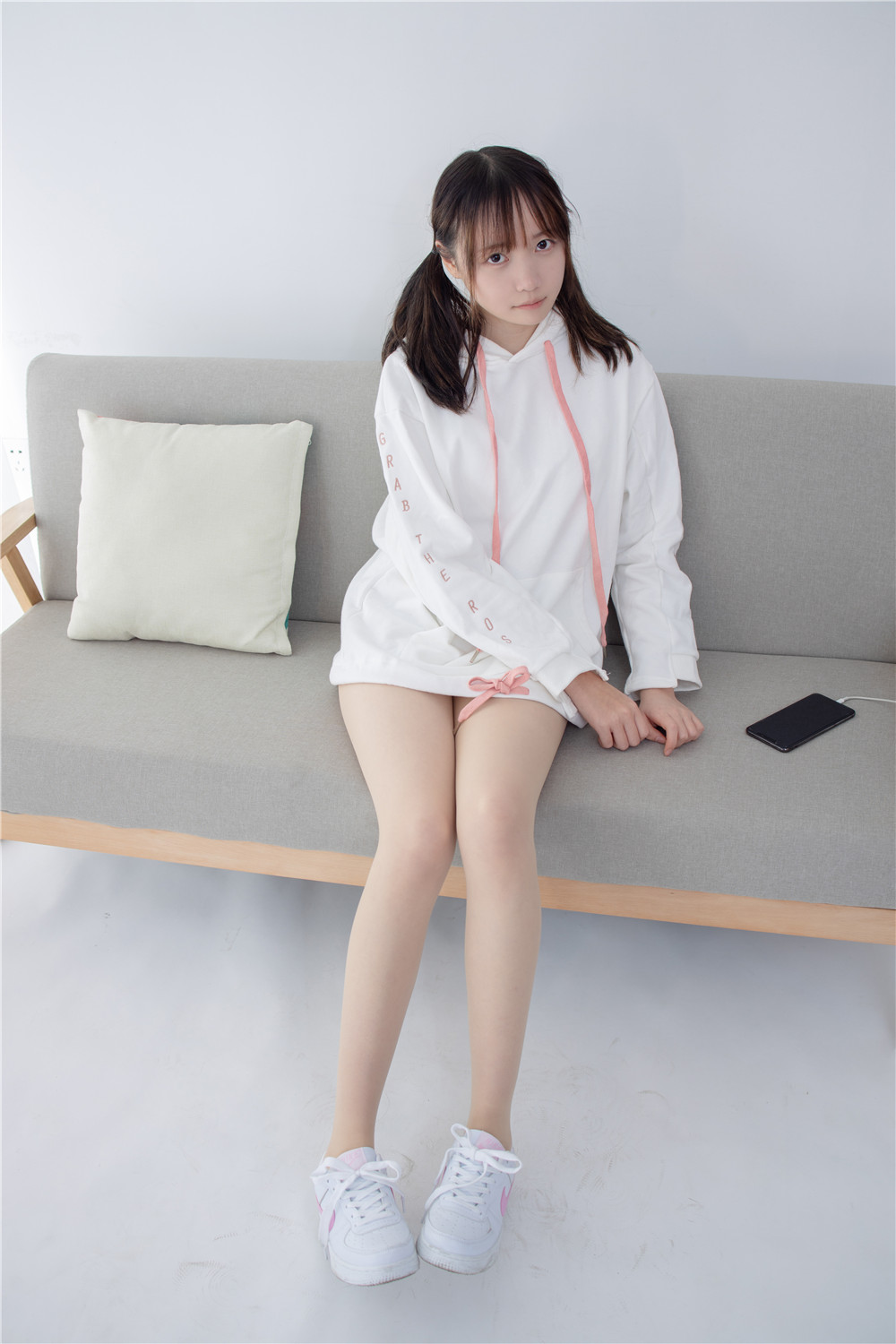 JKFUN-百圆定制 2-1 Aika [28P1V]